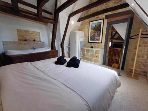 La cabane suspendue de Sarlat — 4-Star Luxury Hotel in Sarlat-La-Caneda, France