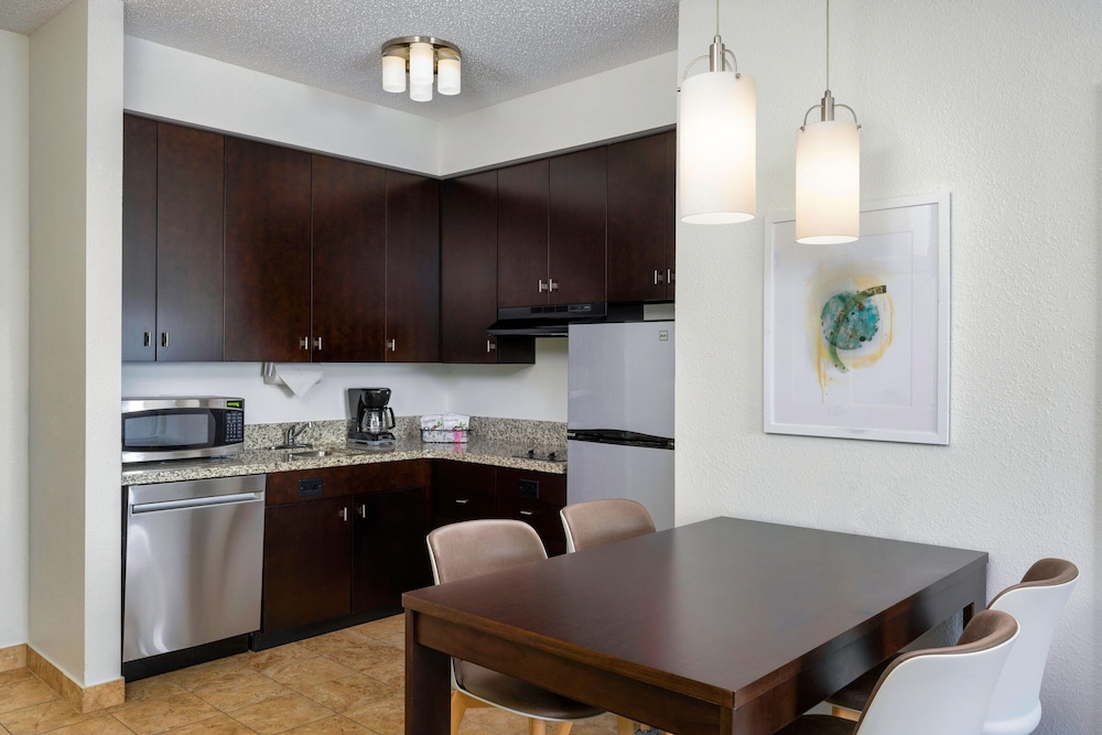 TownePlace Suites York - photo 8