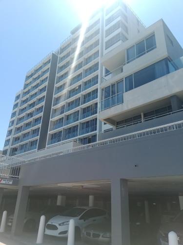 Infinity Beachfront 607 Apartment Bloubergstrand Cape Town