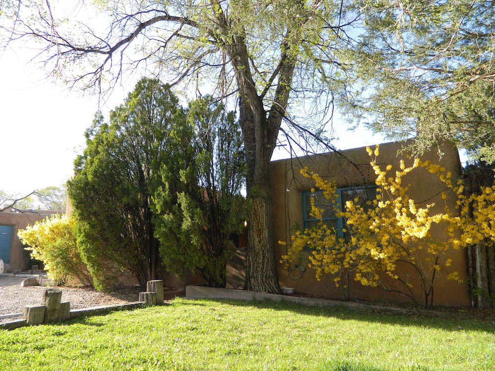 Pueblo Bonito Inn - photo 44