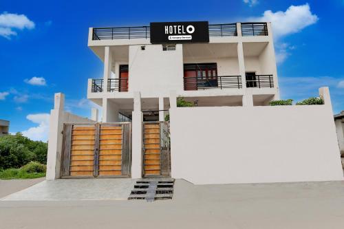 Super Hotel O Eden Garden Faridabad Formerly Ziva Stays in Faridabad, India