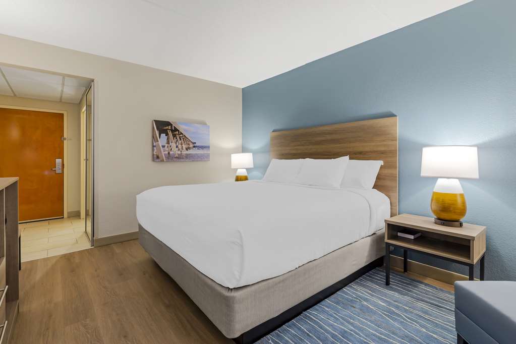 Best Western Plus Wilmington Wrightsville Beach - photo 18