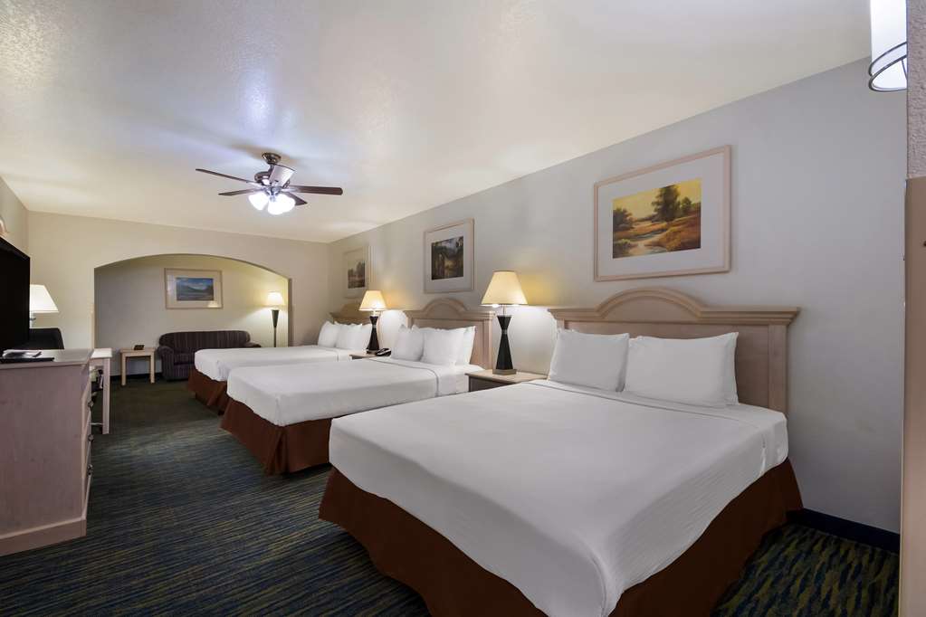 SureStay Hotel by Best Western Falfurrias - photo 31