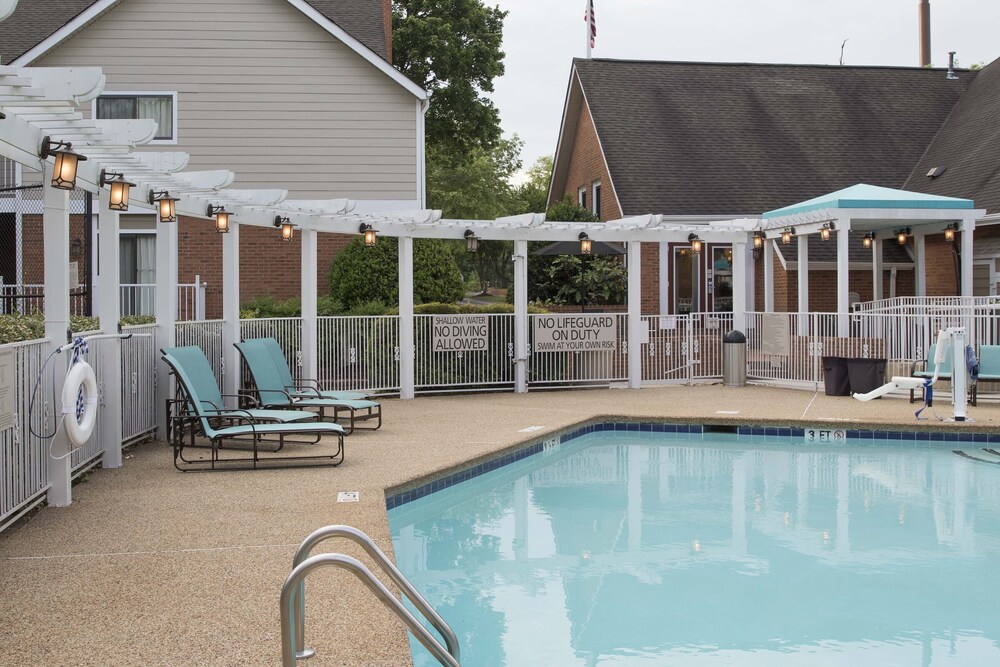 Residence Inn by Marriott Spartanburg - photo 9