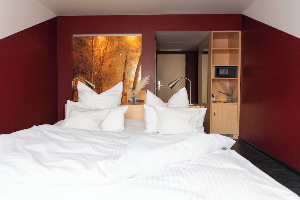 Mein Schlosshotel — Heusenstamm — photo 4