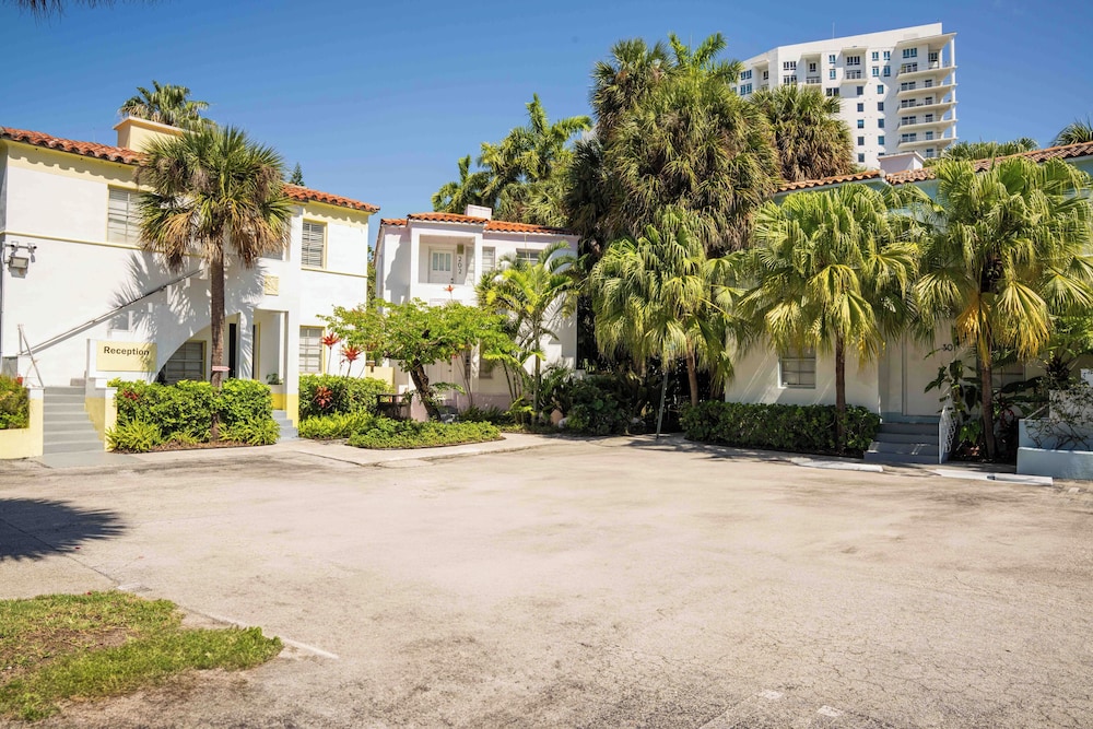 Miami River Inn by Renzzi - photo 71