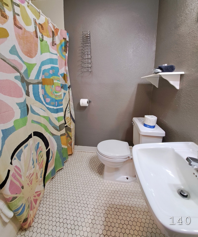 Buffalo Lodge Bicycle Resort - photo 147