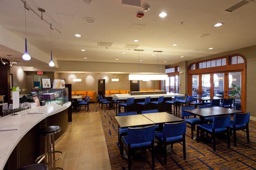 Courtyard by Marriott Old Town - photo 30