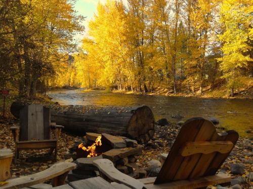 Twisp River Suites - featured photo