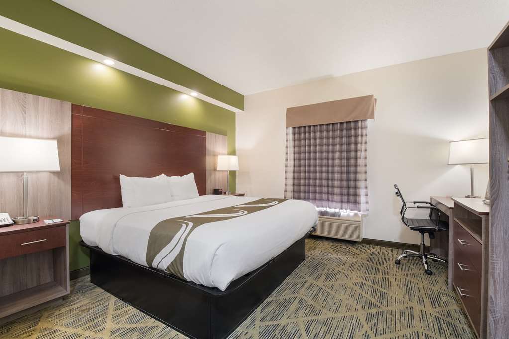 Quality Inn Alcoa Knoxville - photo 18