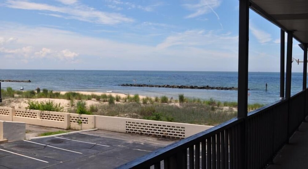Ocean View Inn - photo 26