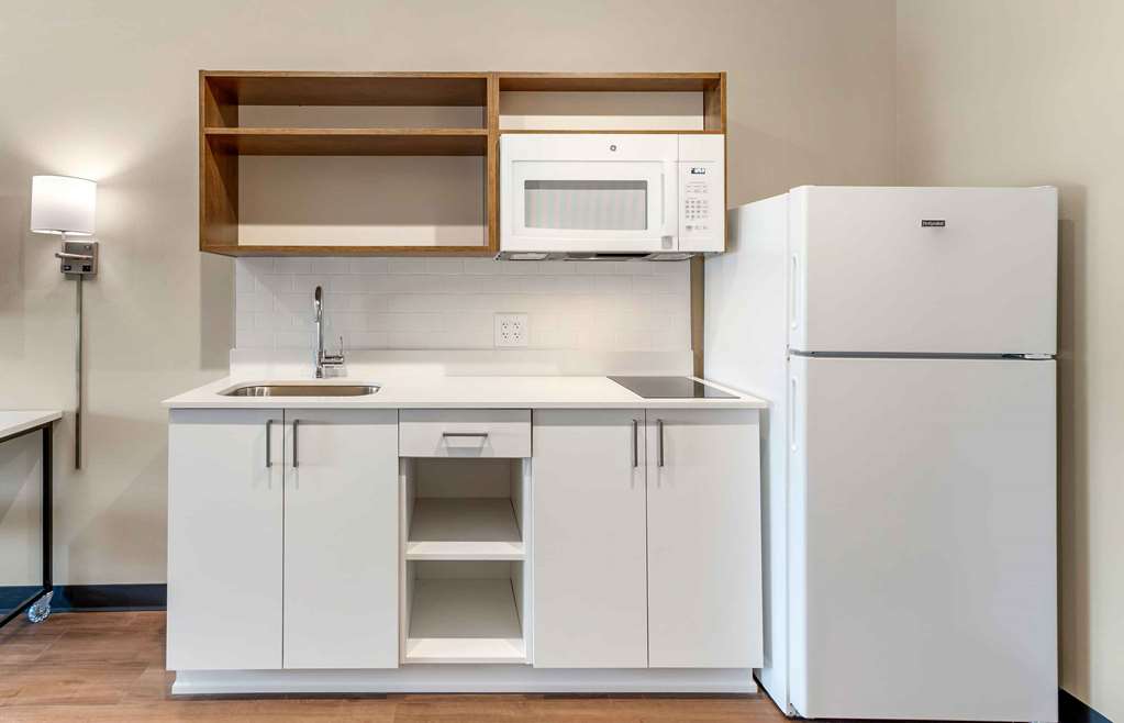 Extended Stay America Suites Atlanta McDonough - photo 19