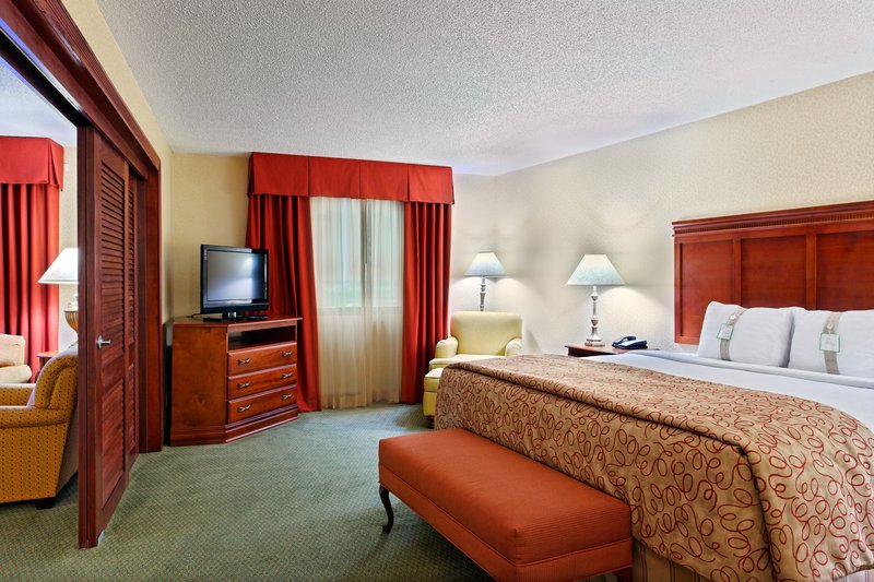 Quality Inn Market Center - photo 6