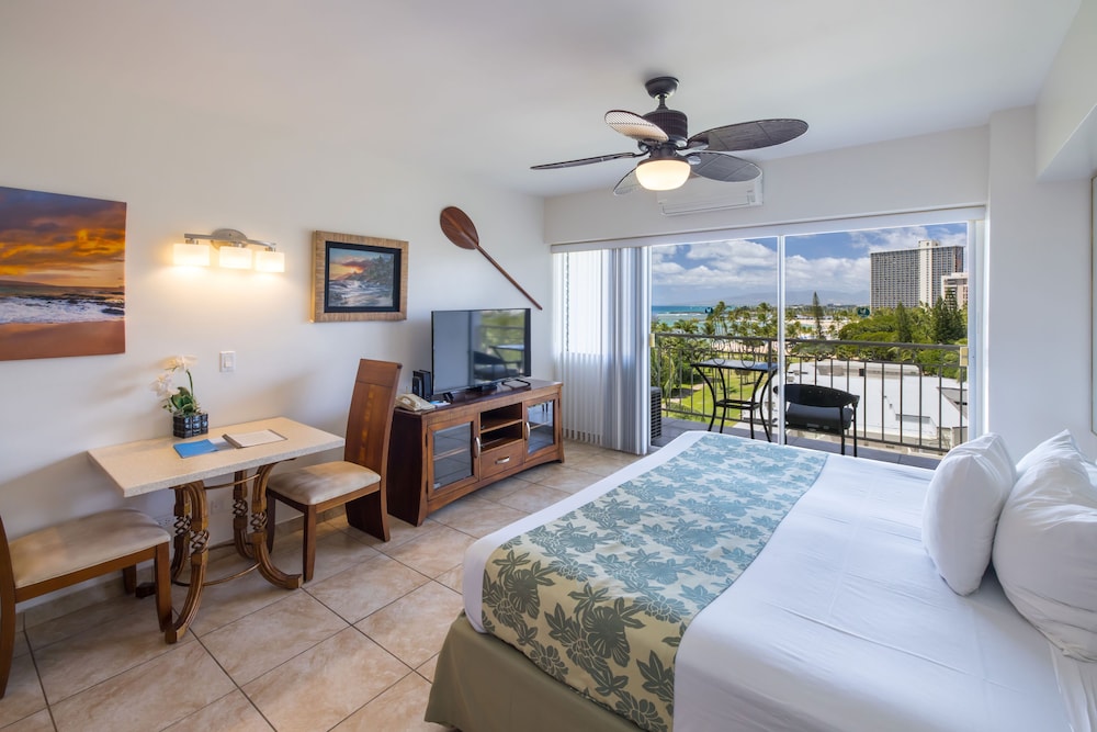 Waikiki Shore By Outrigger - photo 14