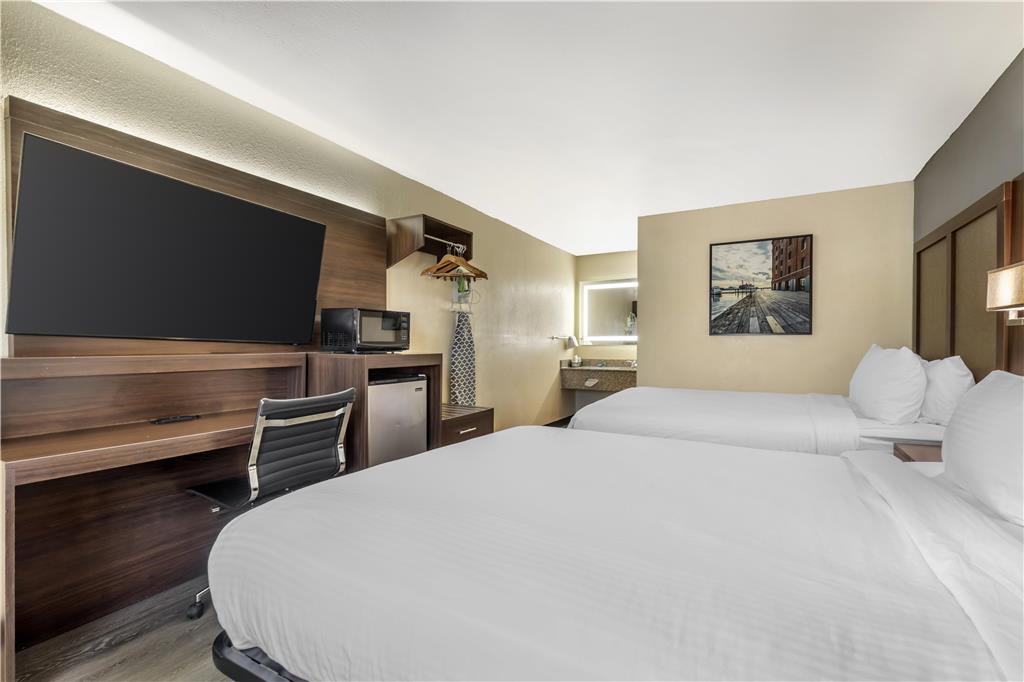 Best Western Salisbury Plaza - photo 19
