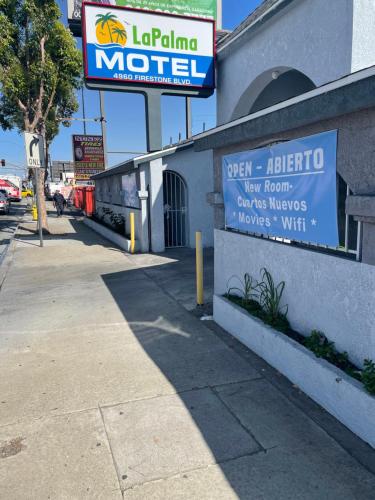 La Palma Motel - photo 21