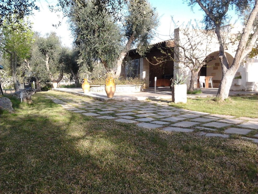 Villa Delfino — 4-Star Luxury Hotel in Melendugno, Italy