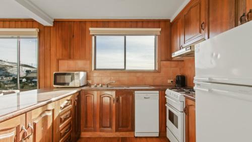 Hotham 1750 11 Mha — Hotham Heights — photo 2