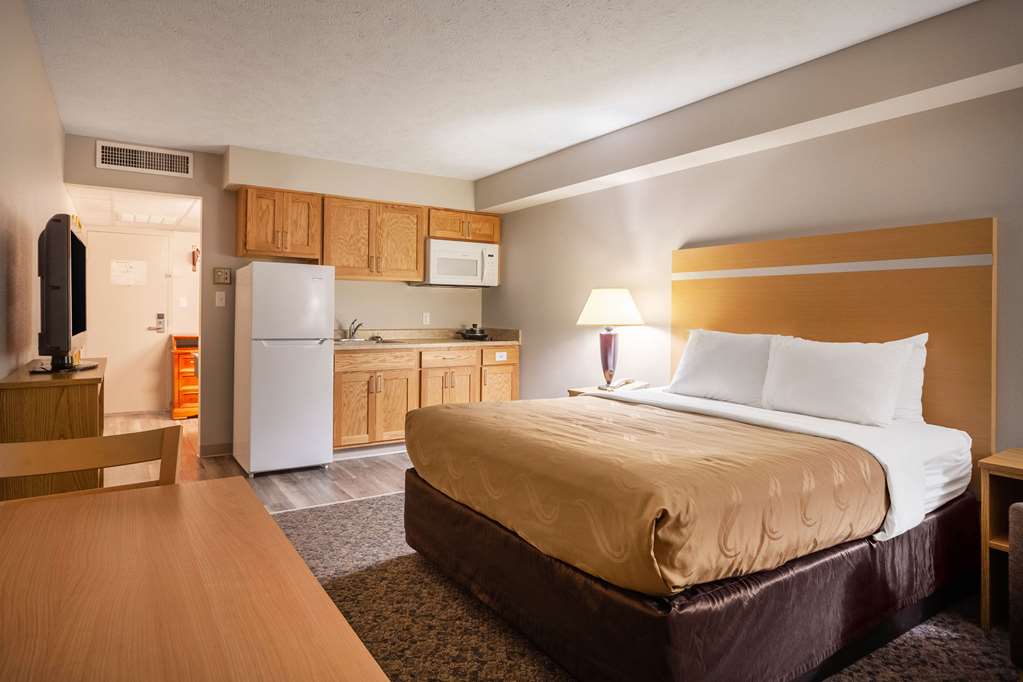 Suburban Studios I 80 Grand Island - photo 18