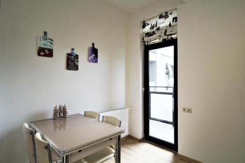 Heart of Tbilisi modern 3 bedroom apartment