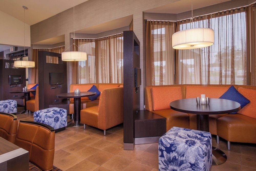 Courtyard by Marriott Richmond West - photo 14