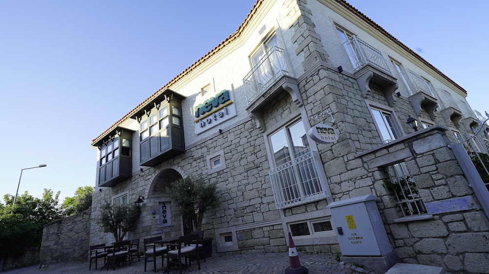Neva Hotel Alacati in Cesme, Turkey