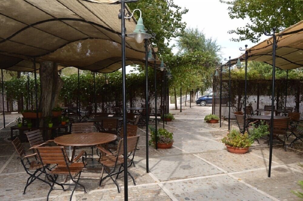 Hotel Manantial De Roya — hotel in Estepa