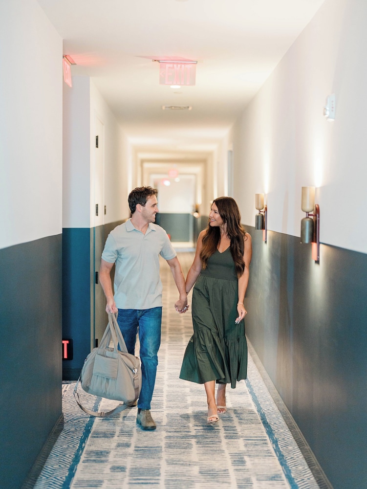 The Junto Hotel - photo 76