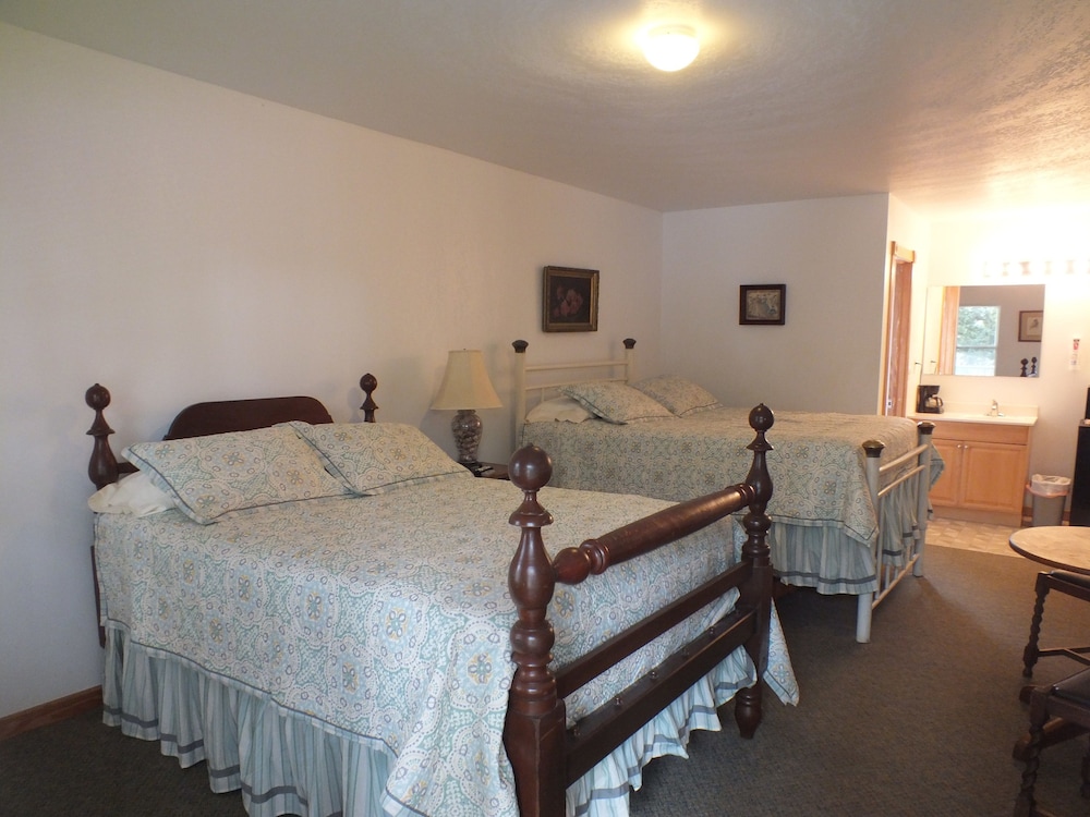Scarborough Inn - photo 9