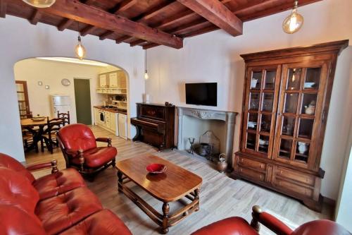 Casa Alda magica vista sulla Piazza di Greve — 4-Star Luxury Hotel in Greve In Chianti, Italy