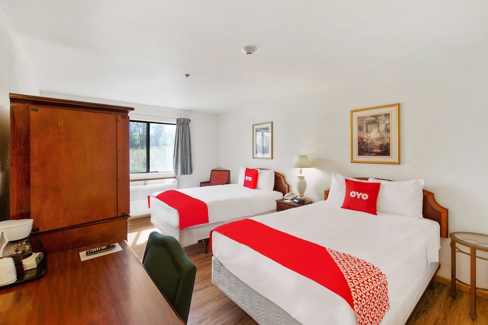 Oyo Hotel Portage I 94 - photo 4