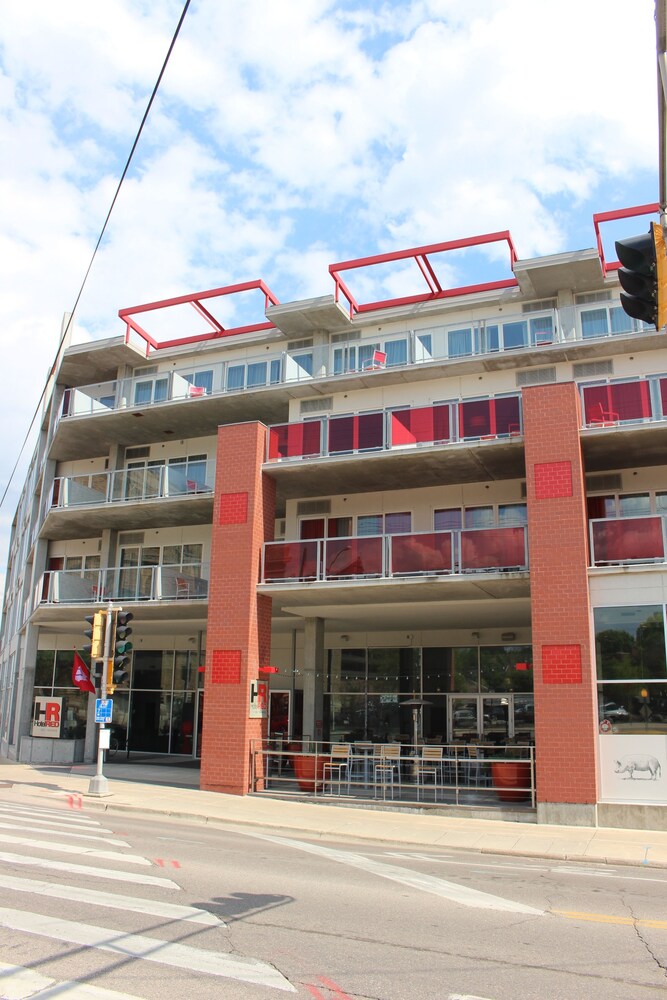 Hotelred - photo 32