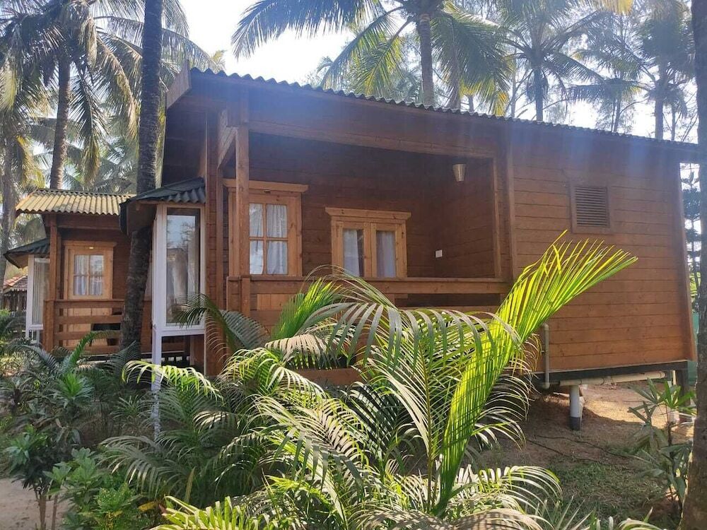Green Ivy Resort - last minute hotel in Morjim