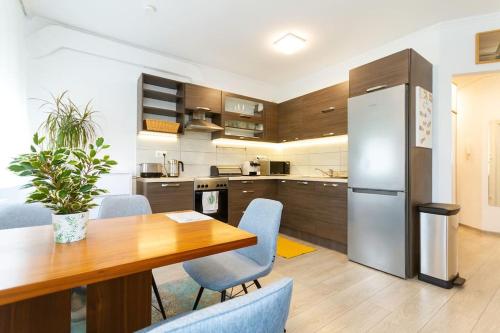 Romai Residence Free Parking — 4-Star Luxury Hotel in Budapest, Hungary