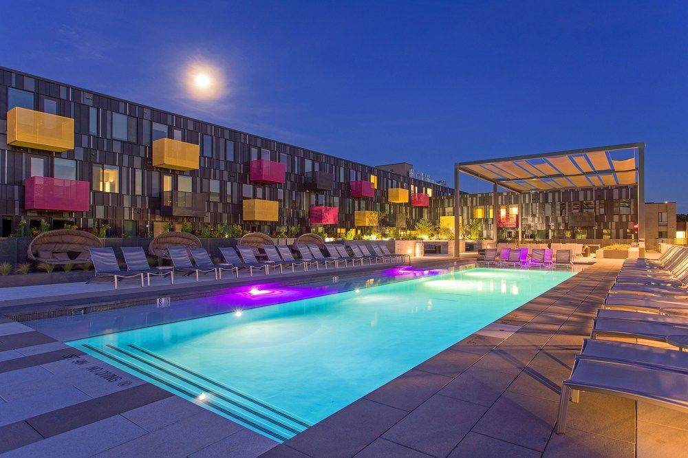 Luxury On South Lamar - featured photo