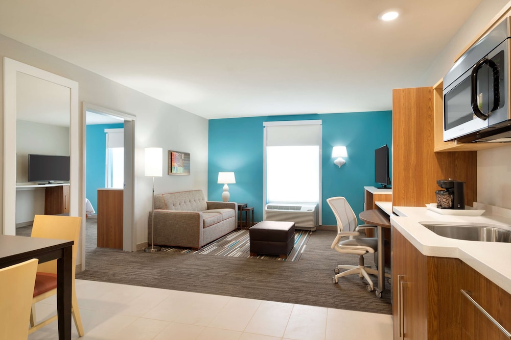 Home2 Suites by Hilton Roanoke VA - photo 11