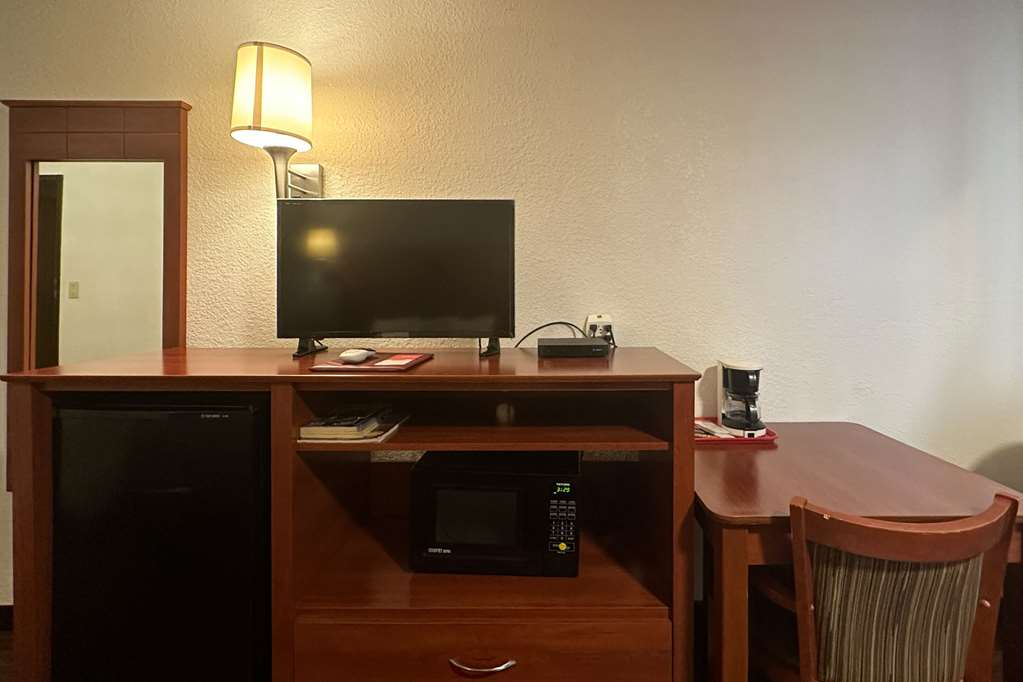 Econo Lodge Tucumcari Route 66 - photo 12