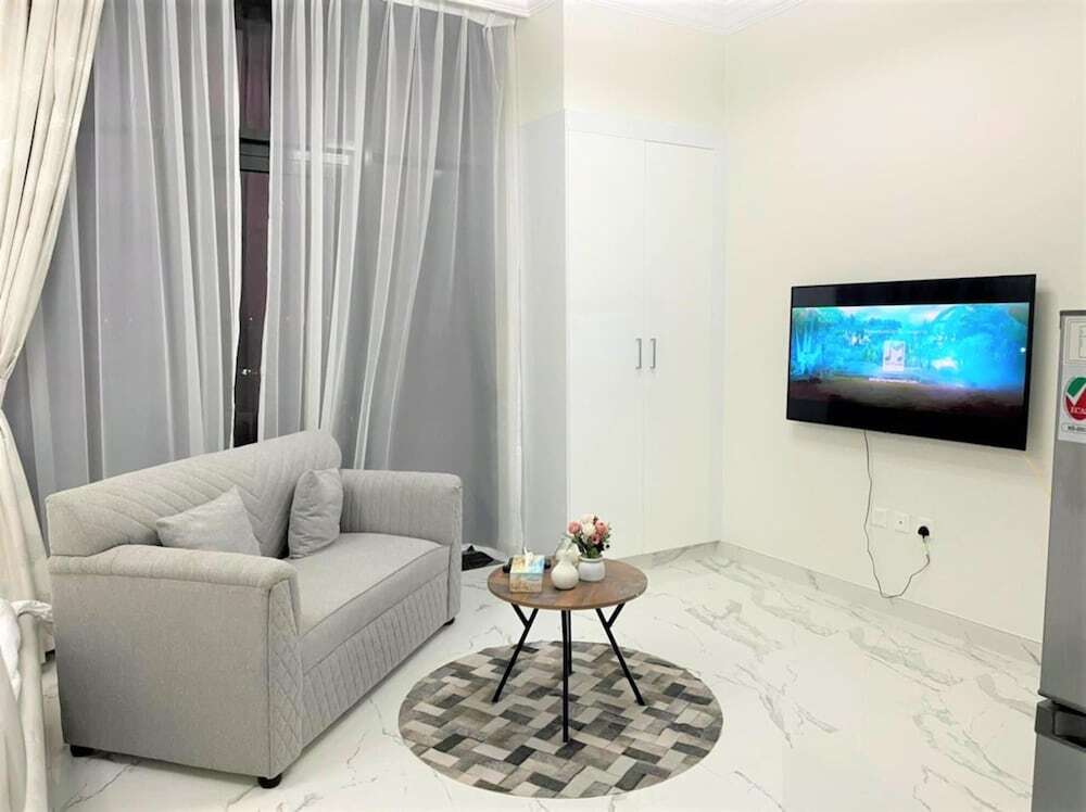 Amazing Stay in Majan Dubai — 4-Star Luxury Hotel in Dubai, United Arab Emirates