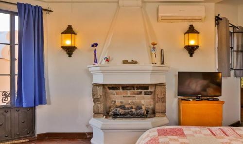 Live in the historical downtown in San Miguel De Allende, Mexico