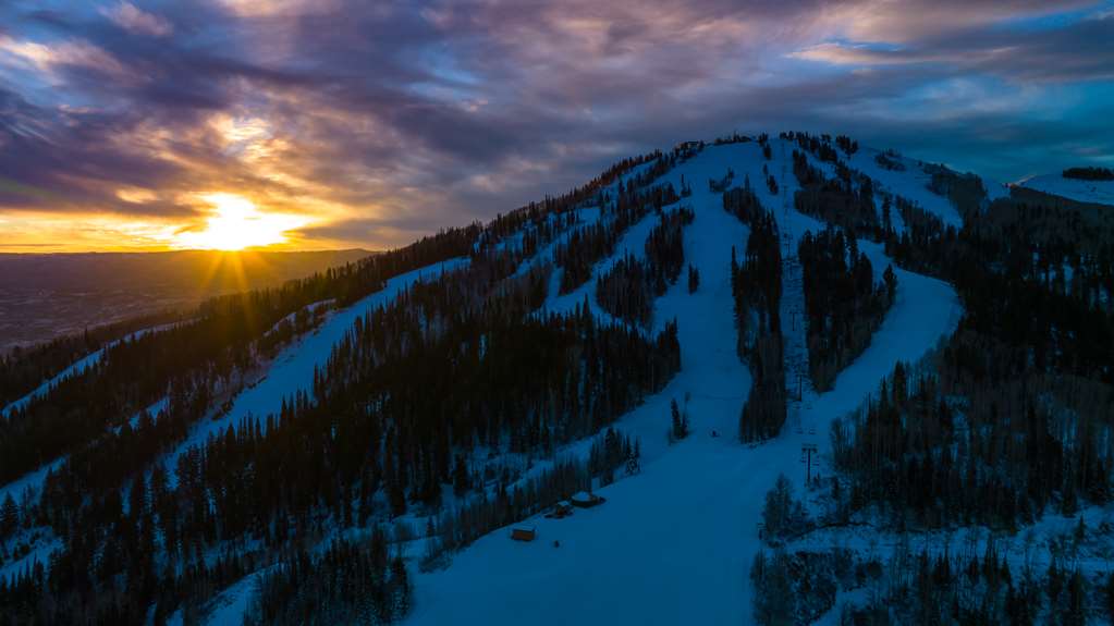 Grand Hyatt Deer Valley - photo 11