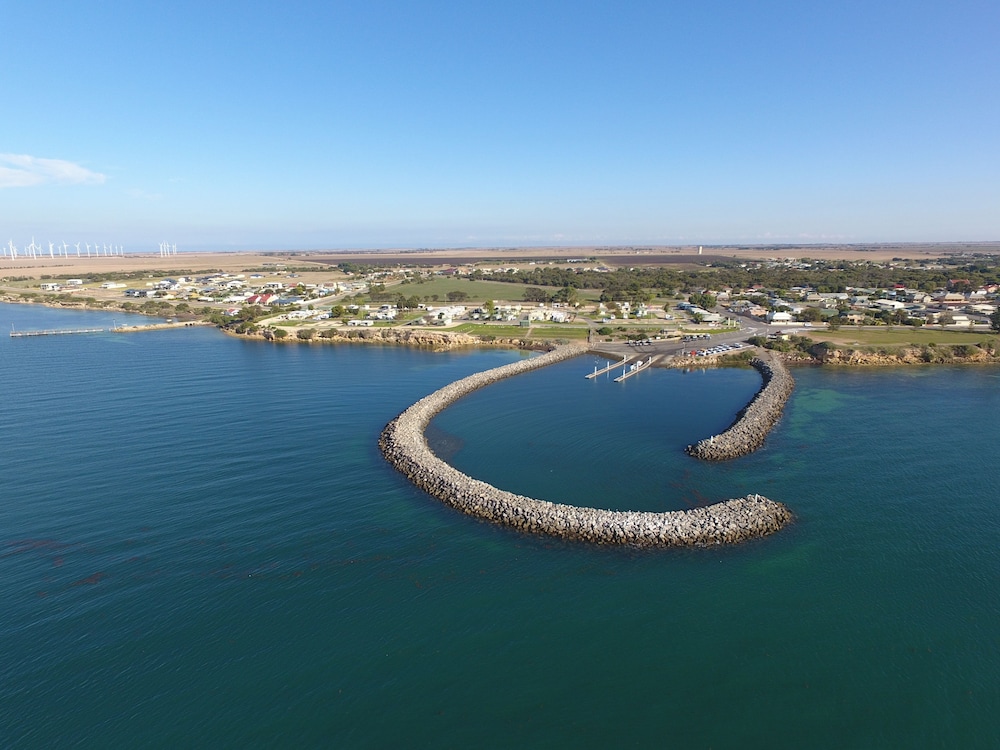 Edithburgh Caravan Park - last minute hotel in Unknown City