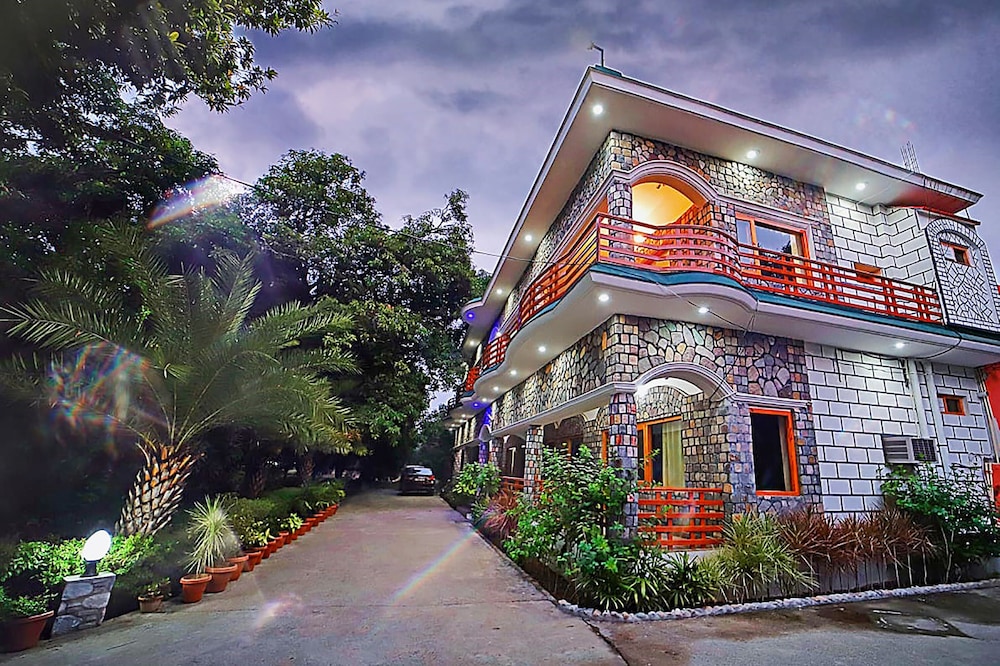 Fabhotel Corbett Green View Garden And Stay in Ramnagar, India