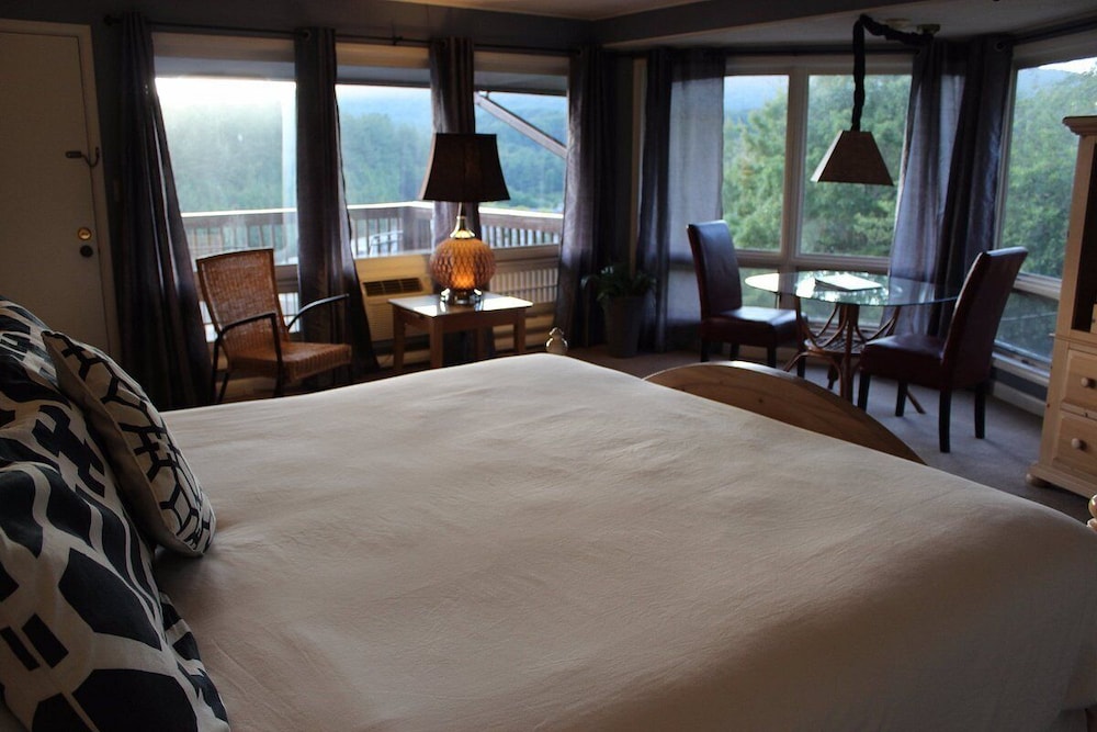Cliff Dwellers Inn - photo 40