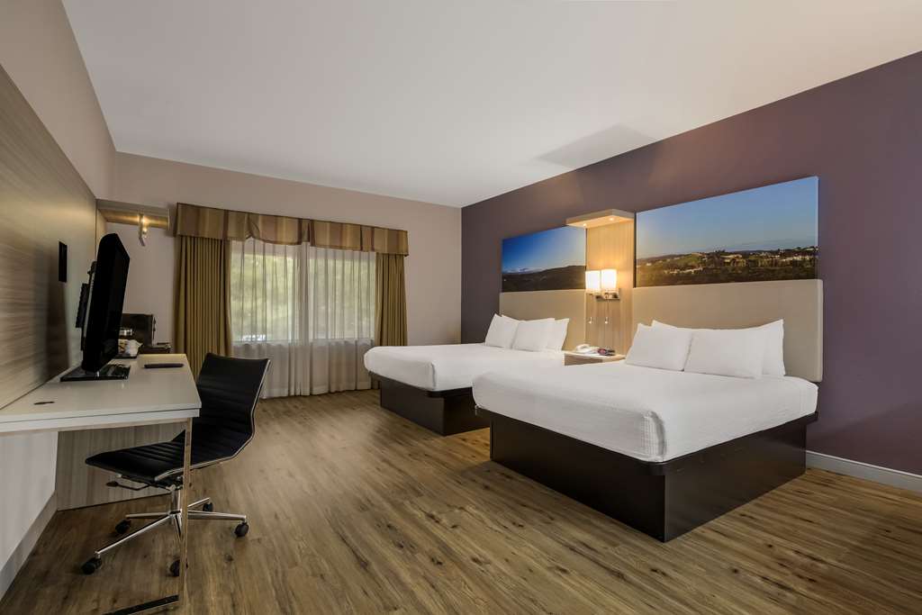 Best Western Diamond Bar Hotel & Suites - photo 27