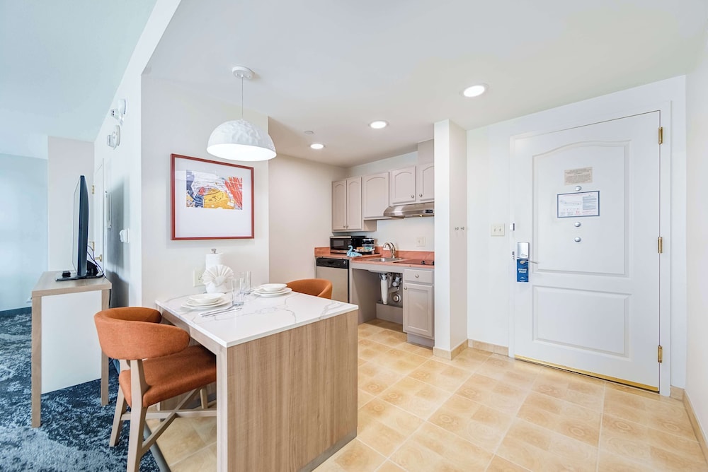 Homewood Suites by Hilton East Rutherford Meadowlands - photo 27