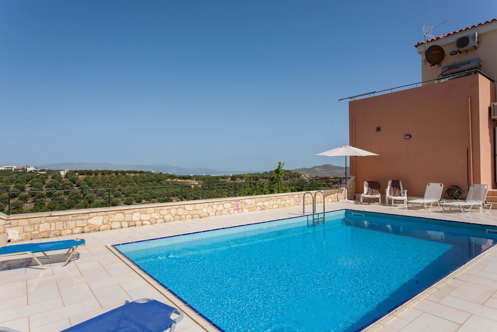 Hillside Seaview Apartment — 4-Star Luxury Hotel in Chania, Greece