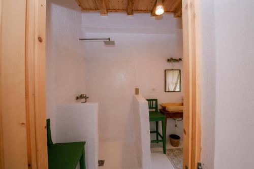 The Origin Mountain Guesthouse Magura — 4-Star Luxury Hotel in Magura, Romania