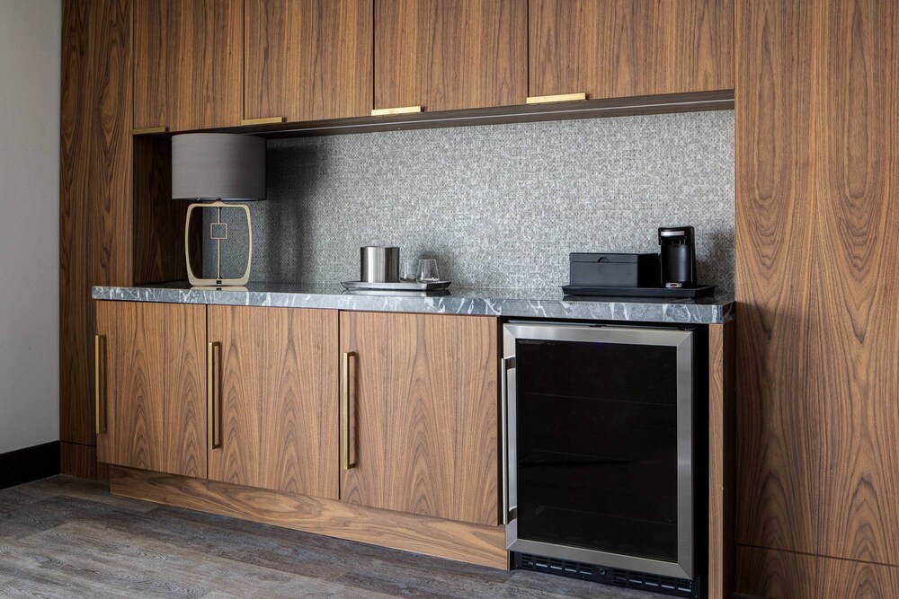 Odessa Marriott Hotel & Conference Center - photo 8