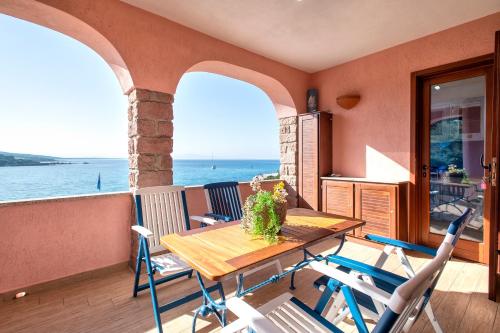 Mare fuori - last minute hotel in Unknown City
