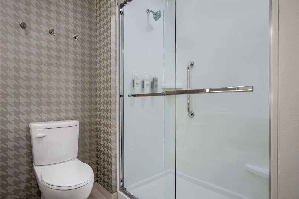 Home2 Suites by Hilton Calhoun - photo 23